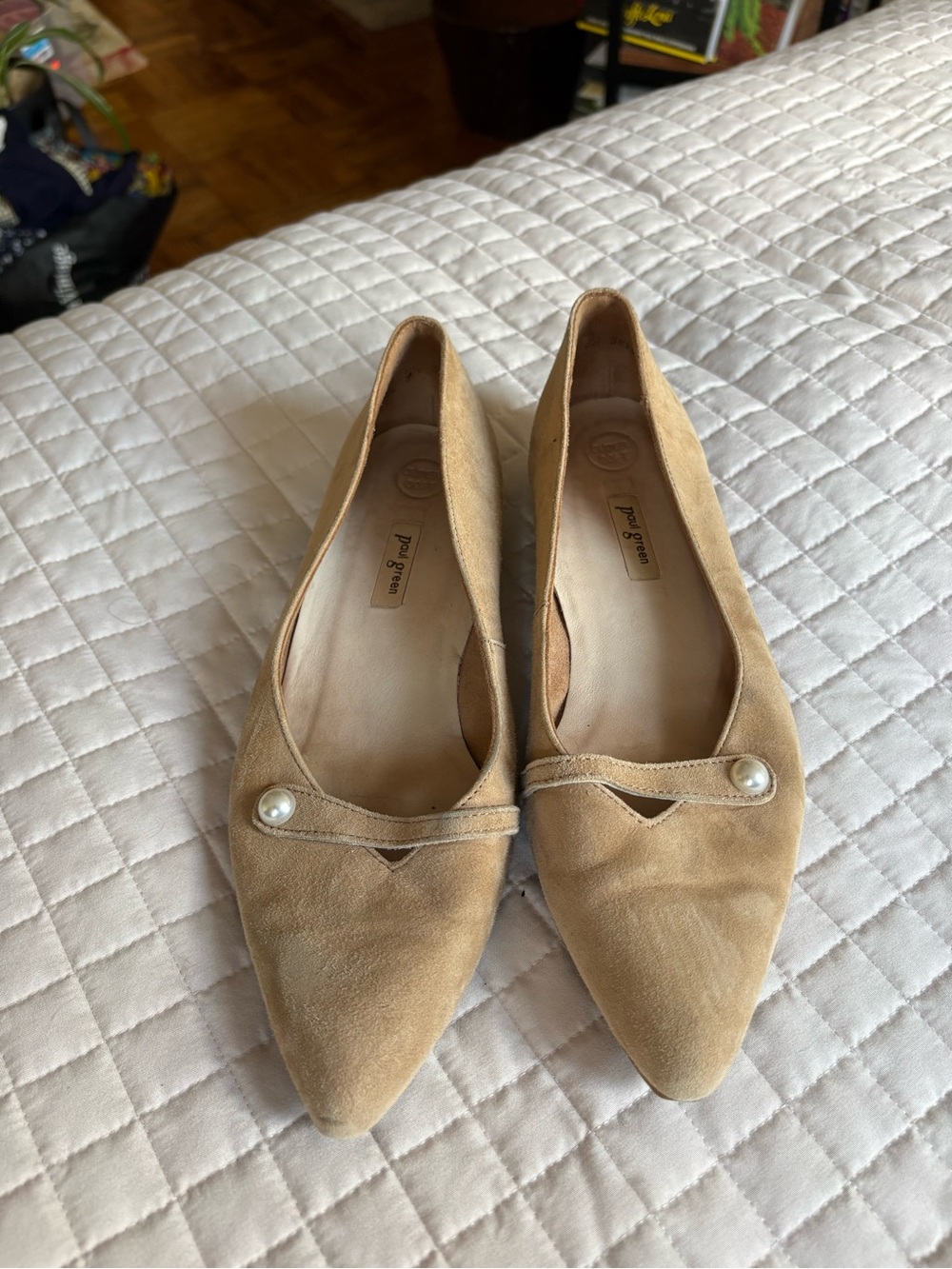 Paul Green Tahitian Flats in Neutral - US 8
